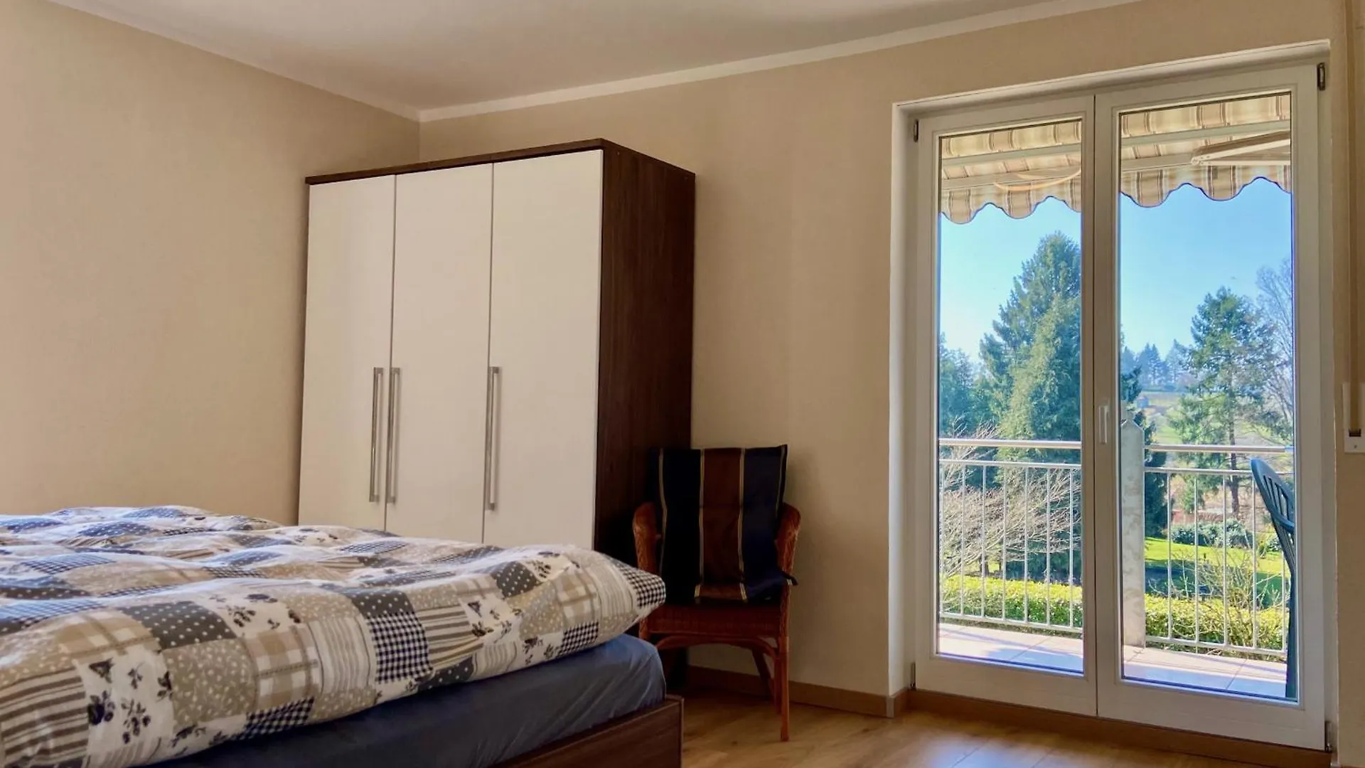 Ferienwohnung Weinberg-Idyll Lindau  Apartment Lindau (Bodensee)
